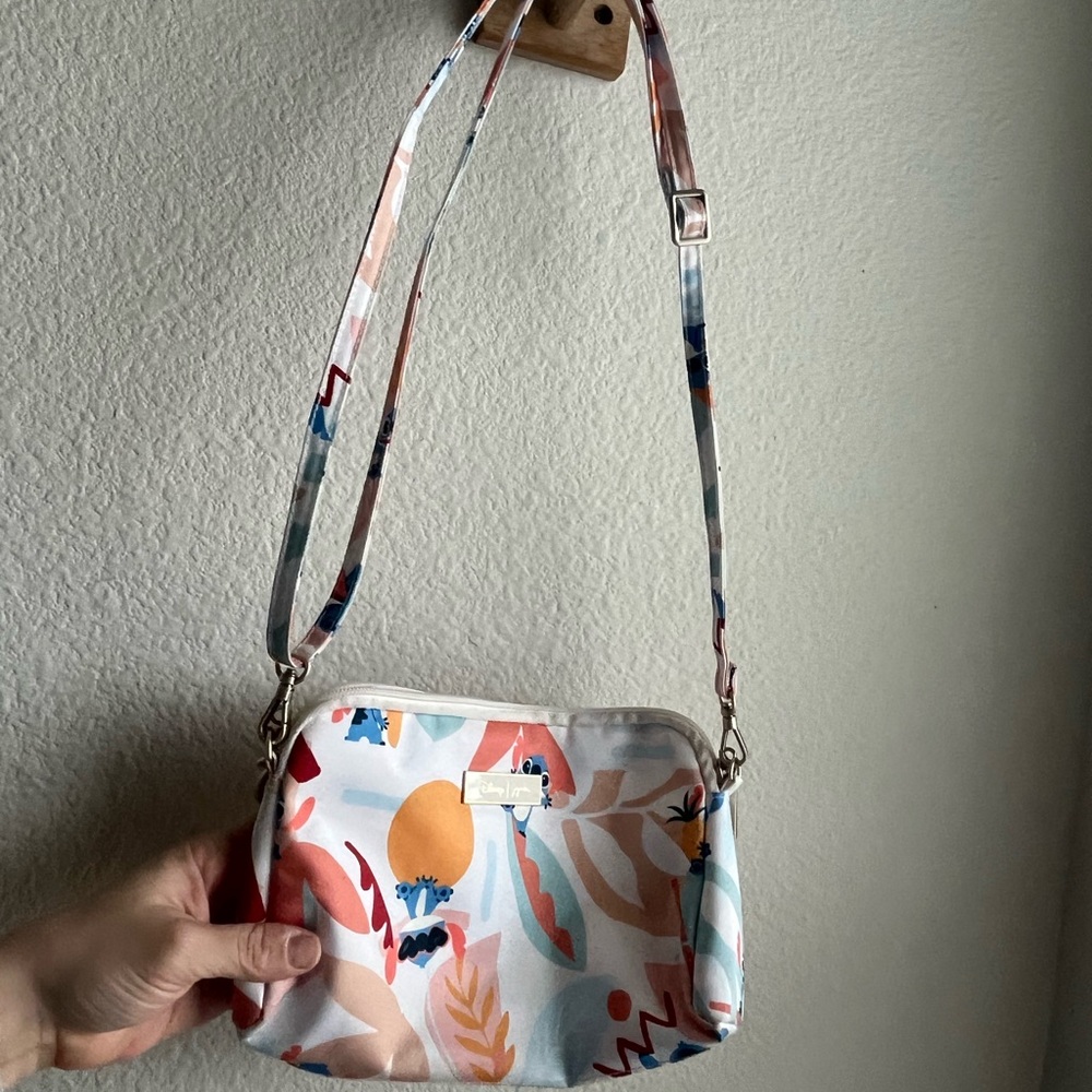 Disney x JuJuBe Stitch Large set piece –  Stitch in Paradise Print